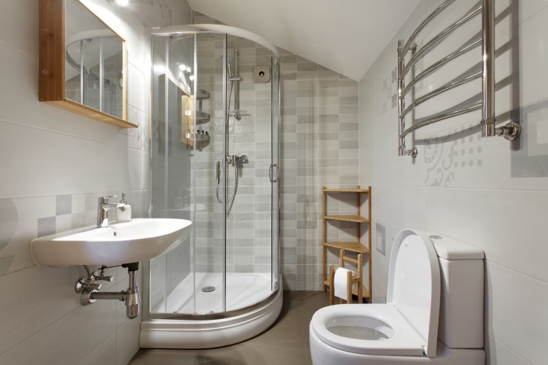 Space-Saving Shower Ideas